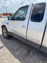 1999 Ford F-150 - Primary Damage Left Image